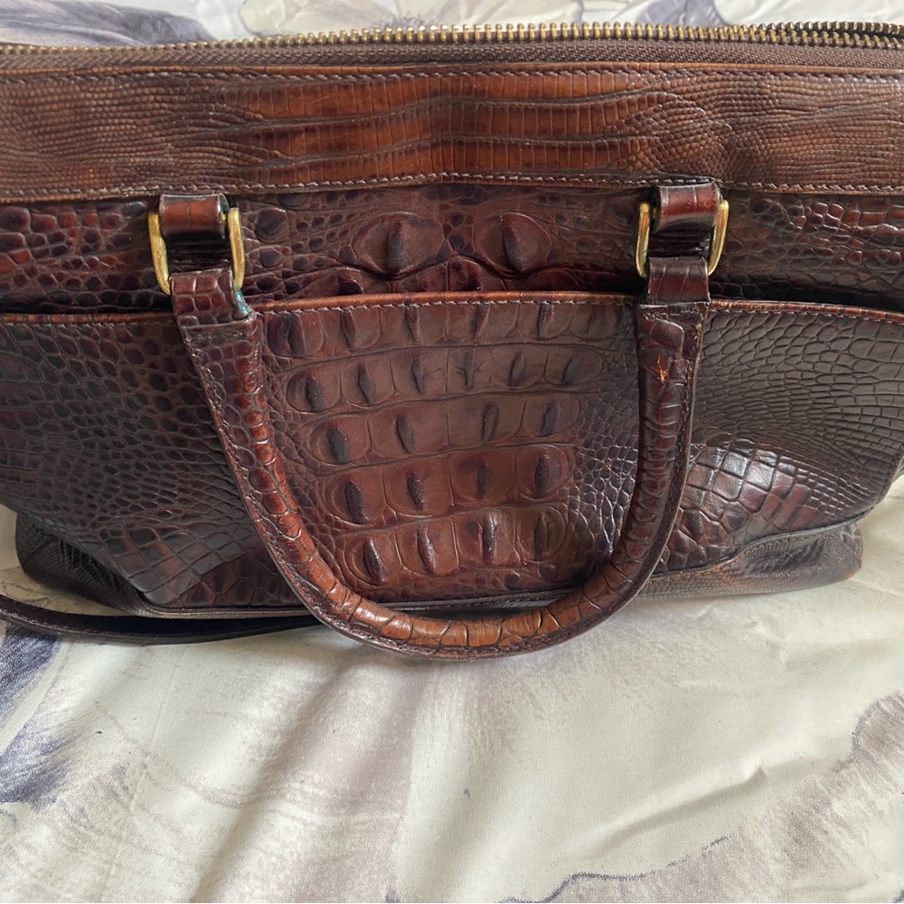Elegant Brown Leather Men's Bag